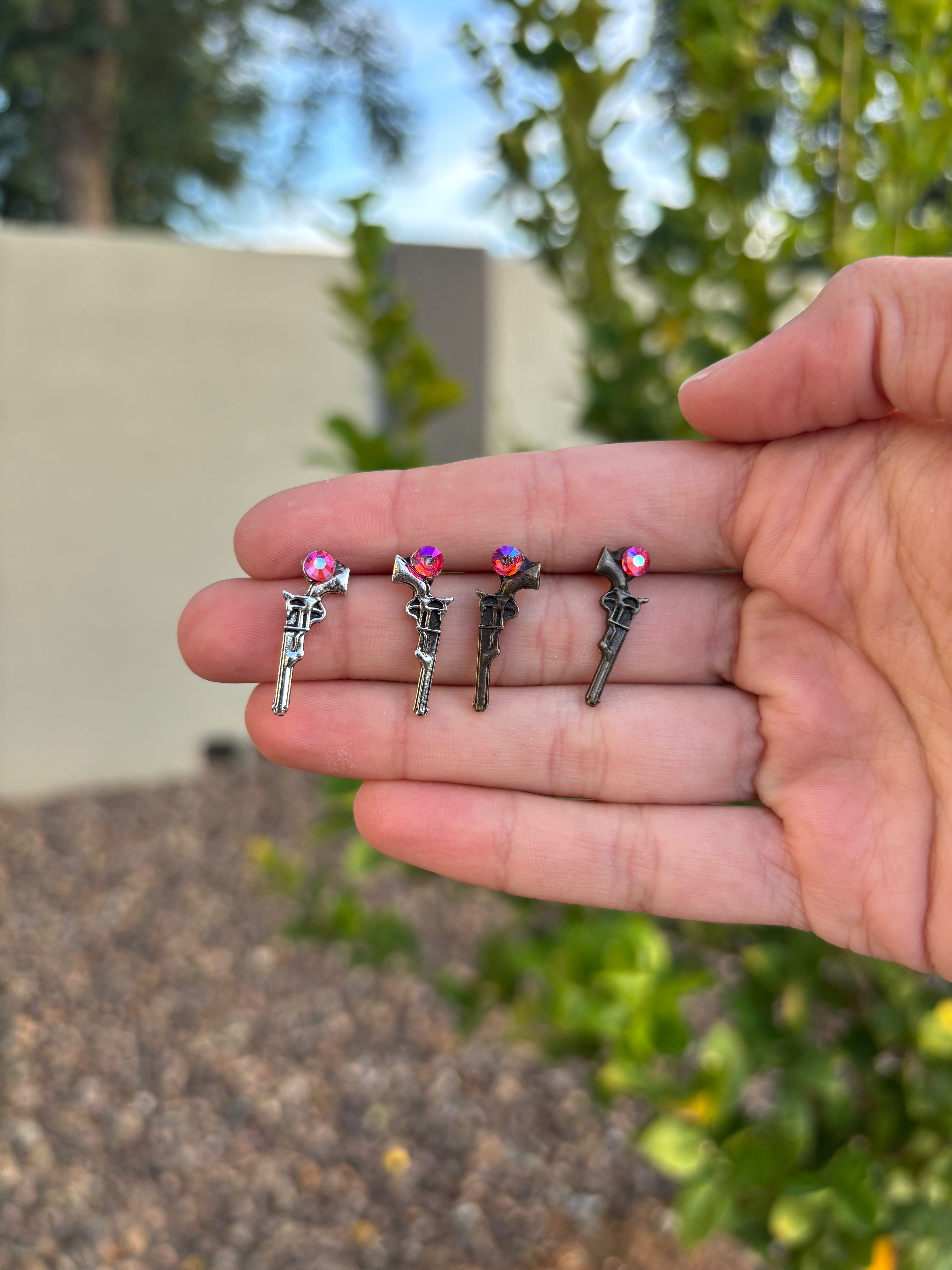 Pistol Studs